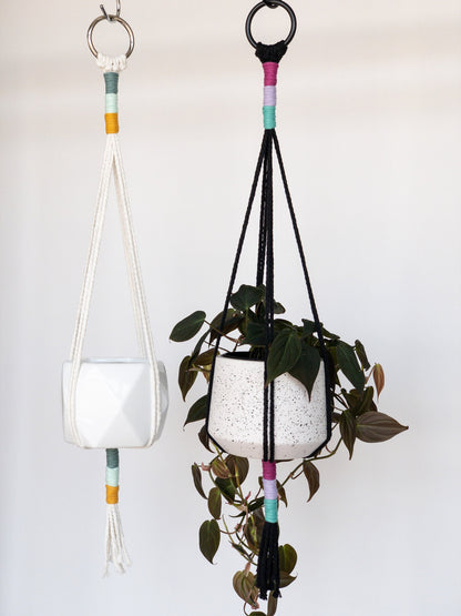 Modern Plant Hanger, Macrame Plant Hanger, Simple Plant Hanger, Colored Plant Hanger, Hanging Plant Holder, Indoor Plant Hanger