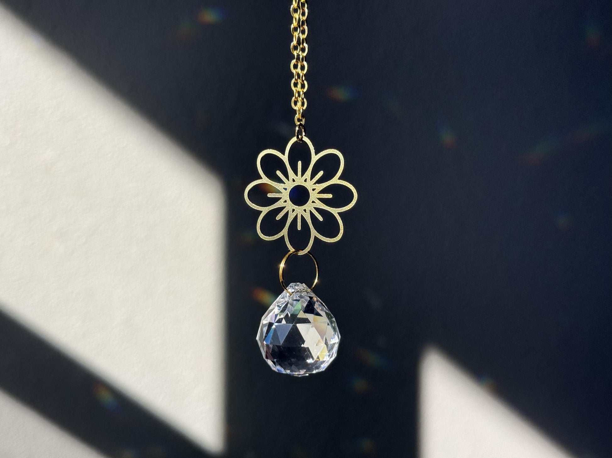 Flower Rearview Mirror Suncatcher #1, Crystal Sun Catcher, Crystal Prism Car Charm, Rearview Mirror Decoration, Car Mirror Charm