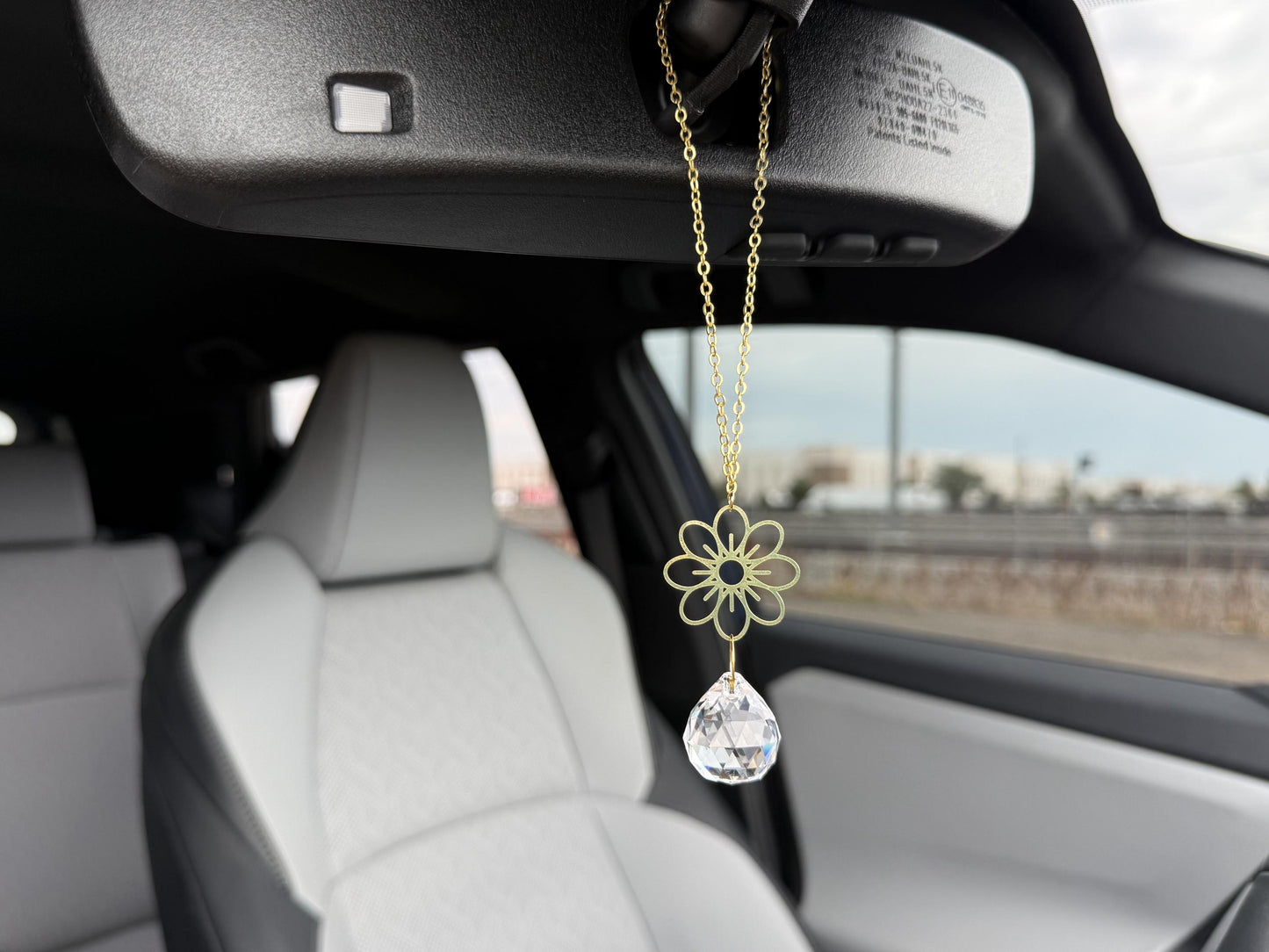 Flower Rearview Mirror Suncatcher #1, Crystal Sun Catcher, Crystal Prism Car Charm, Rearview Mirror Decoration, Car Mirror Charm