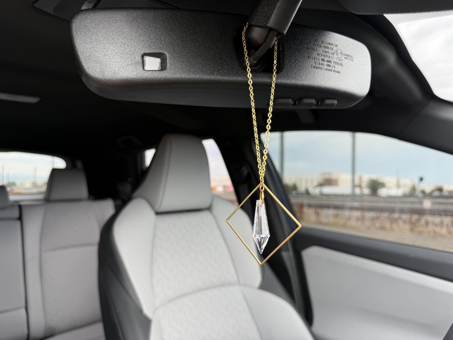 Minimalist Rearview Mirror Suncatcher, Crystal Sun Catcher, Crystal Prism Car Charm, Rearview Mirror Decoration, Car Mirror Charm