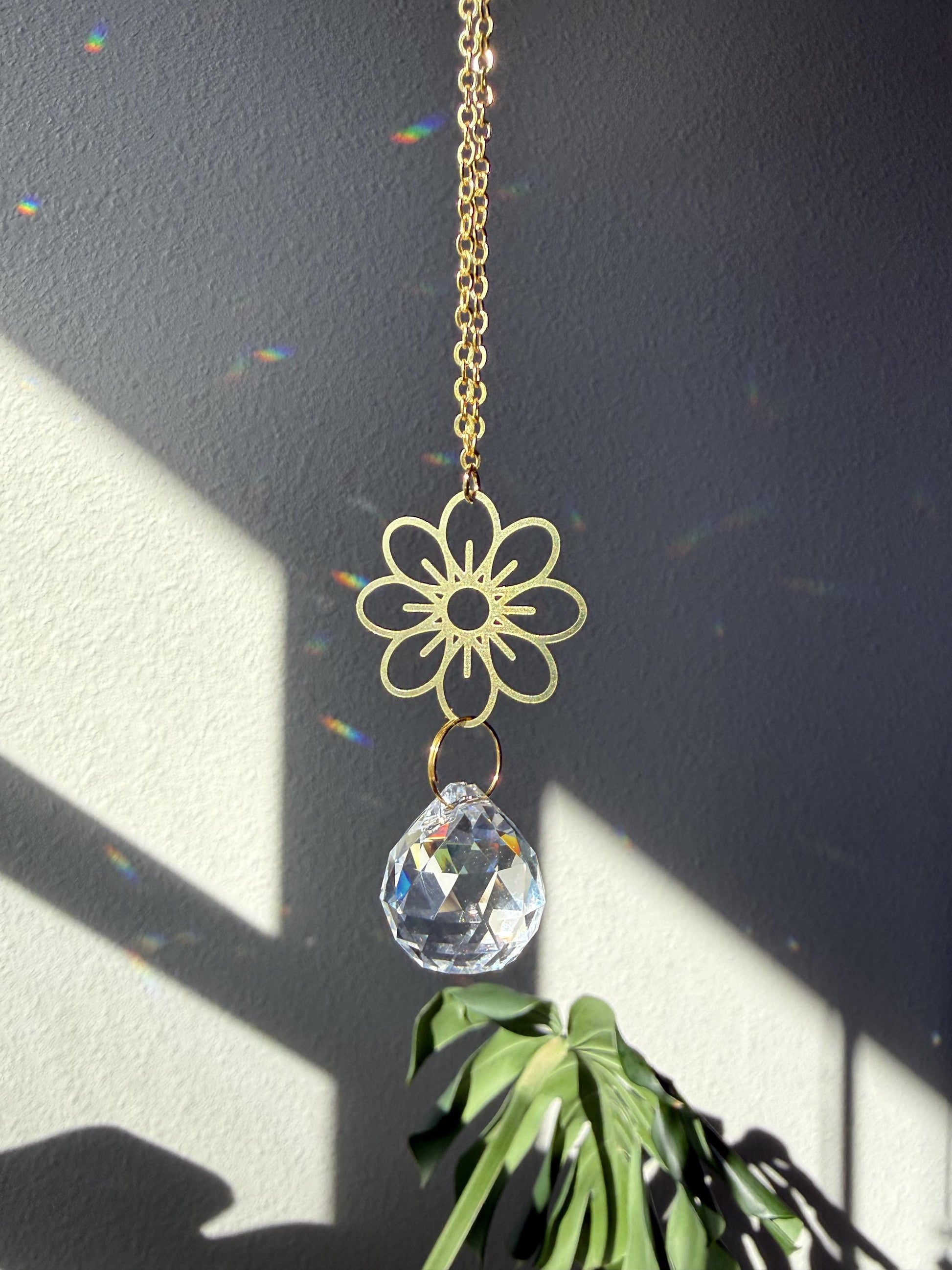 Flower Rearview Mirror Suncatcher #1, Crystal Sun Catcher, Crystal Prism Car Charm, Rearview Mirror Decoration, Car Mirror Charm