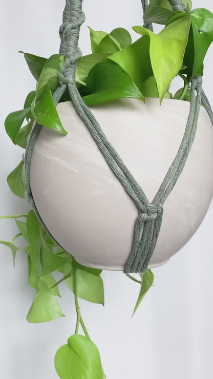 No Tassel Macrame Plant Hanger, No Tail Hanging Planter,  Hanging Plant Holder, Indoor Plant Hanger, Pet friendly plant hanger, Hanging Pot