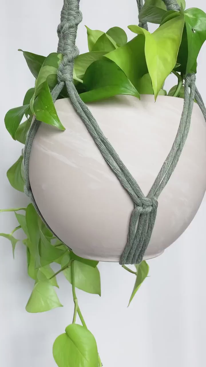 No Tassel Macrame Plant Hanger, No Tail Hanging Planter,  Hanging Plant Holder, Indoor Plant Hanger, Pet friendly plant hanger, Hanging Pot
