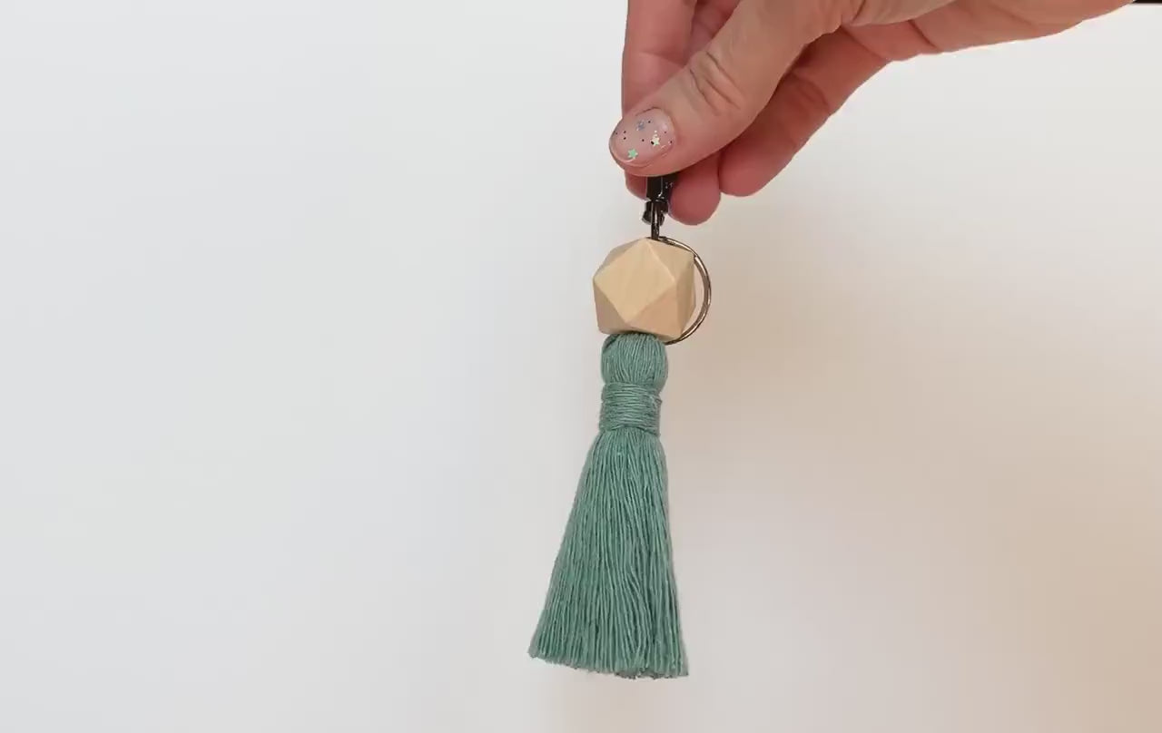 Tassel Keychain, Boho Keychain, Beaded Keychain,  Preppy Keychain,