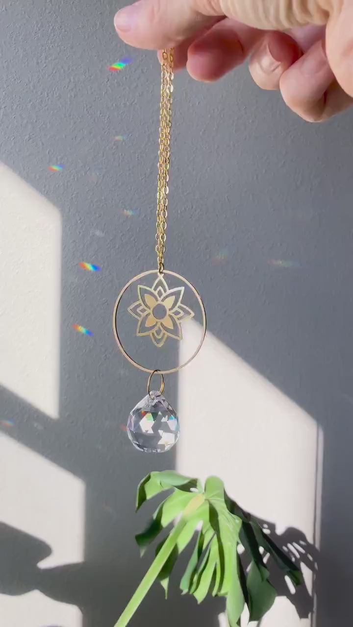 Flower Rearview Mirror Suncatcher #2, Crystal Sun Catcher, Crystal Prism Car Charm, Rearview Mirror Decoration, Car Mirror Charm